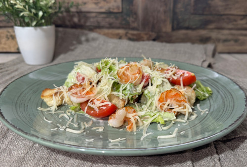 Салат Цезар з креветкою